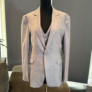 Men’s Gray 3 Piece Business Suit Notched Lapel Size 38 Jacket 36 Pants NWT